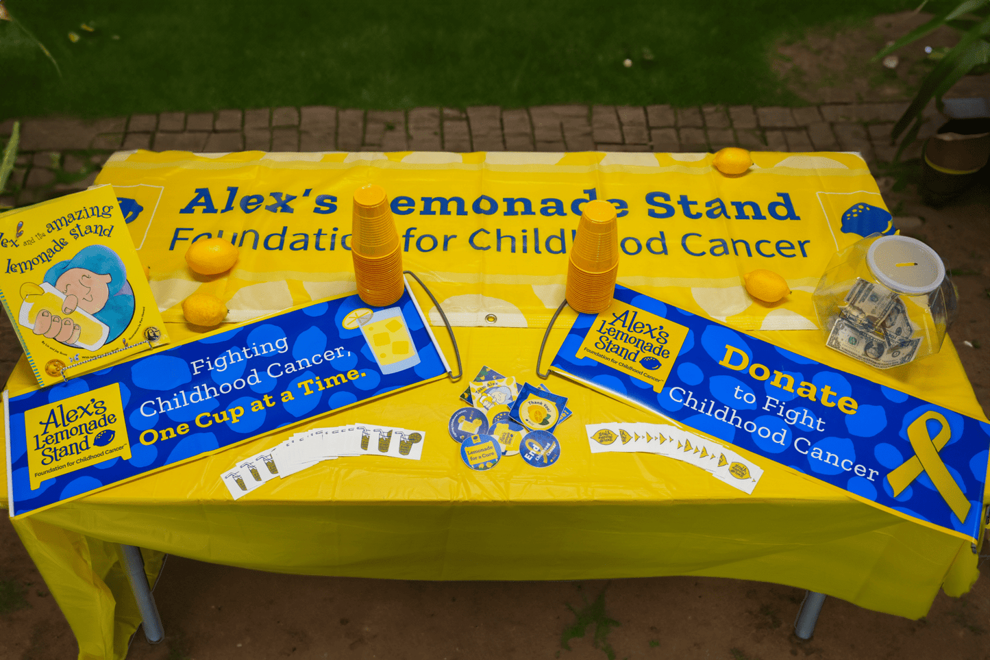 Lemonade Stand Spirit Pack